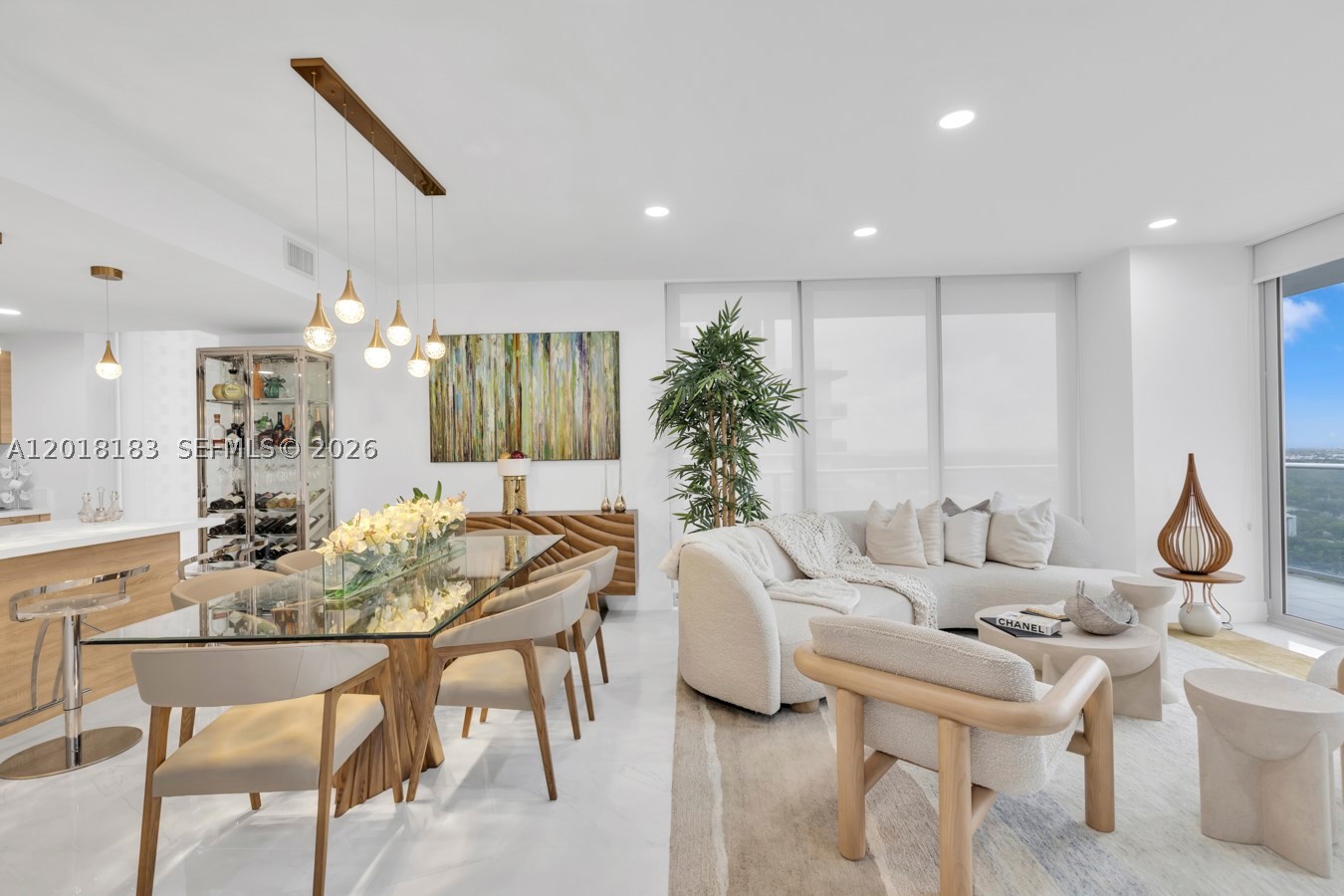 THE HARBOUR NORTH CONDO - Residential