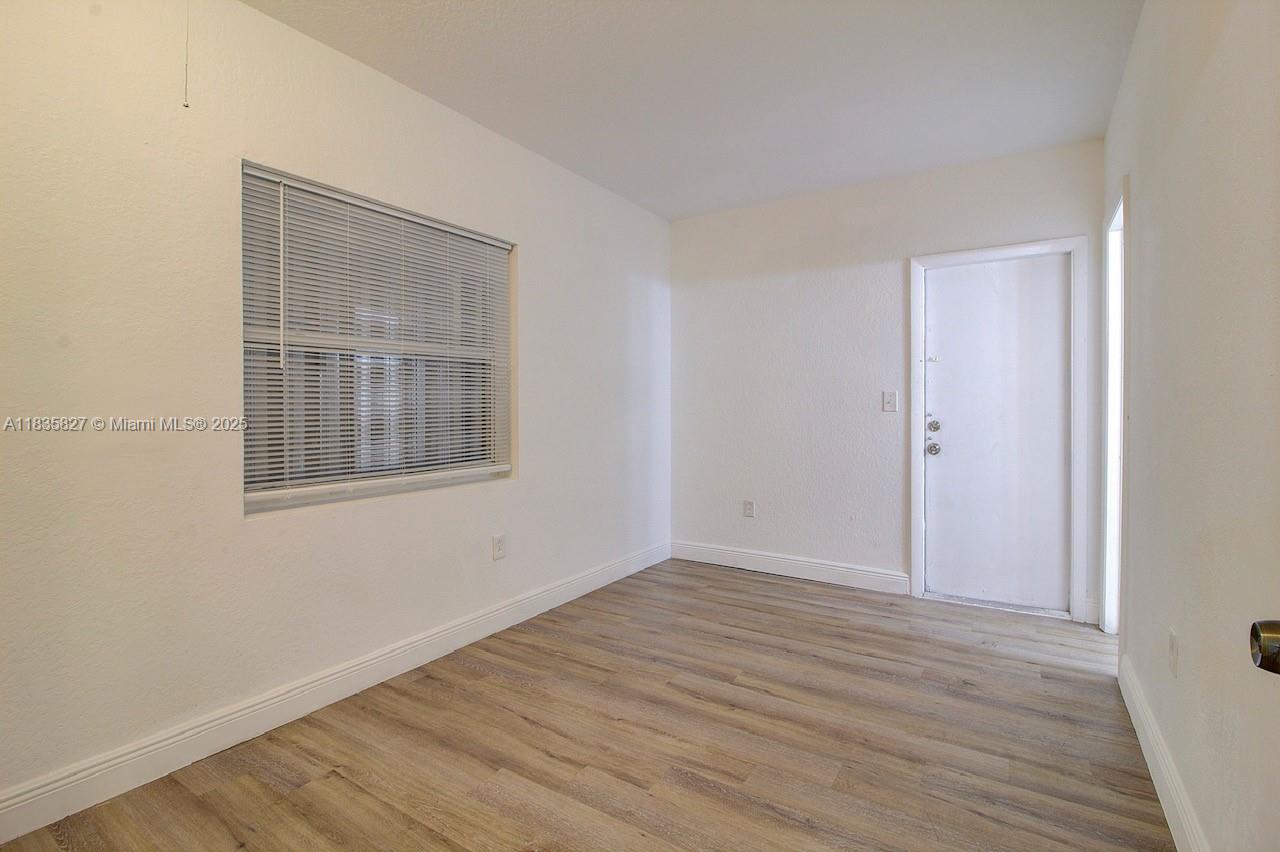 SUNSET PALM VILLAS CONDO - Residential Lease