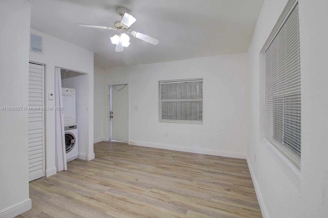 SUNSET PALM VILLAS CONDO - Residential Lease