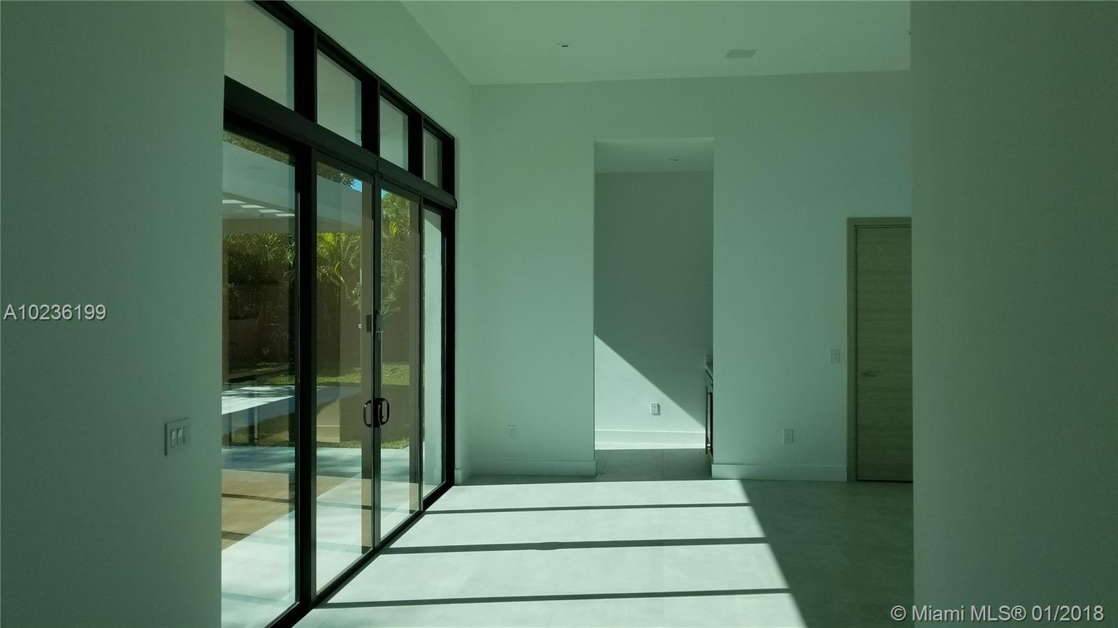 BRIERCLIFF SUB PINECREST - Residential
