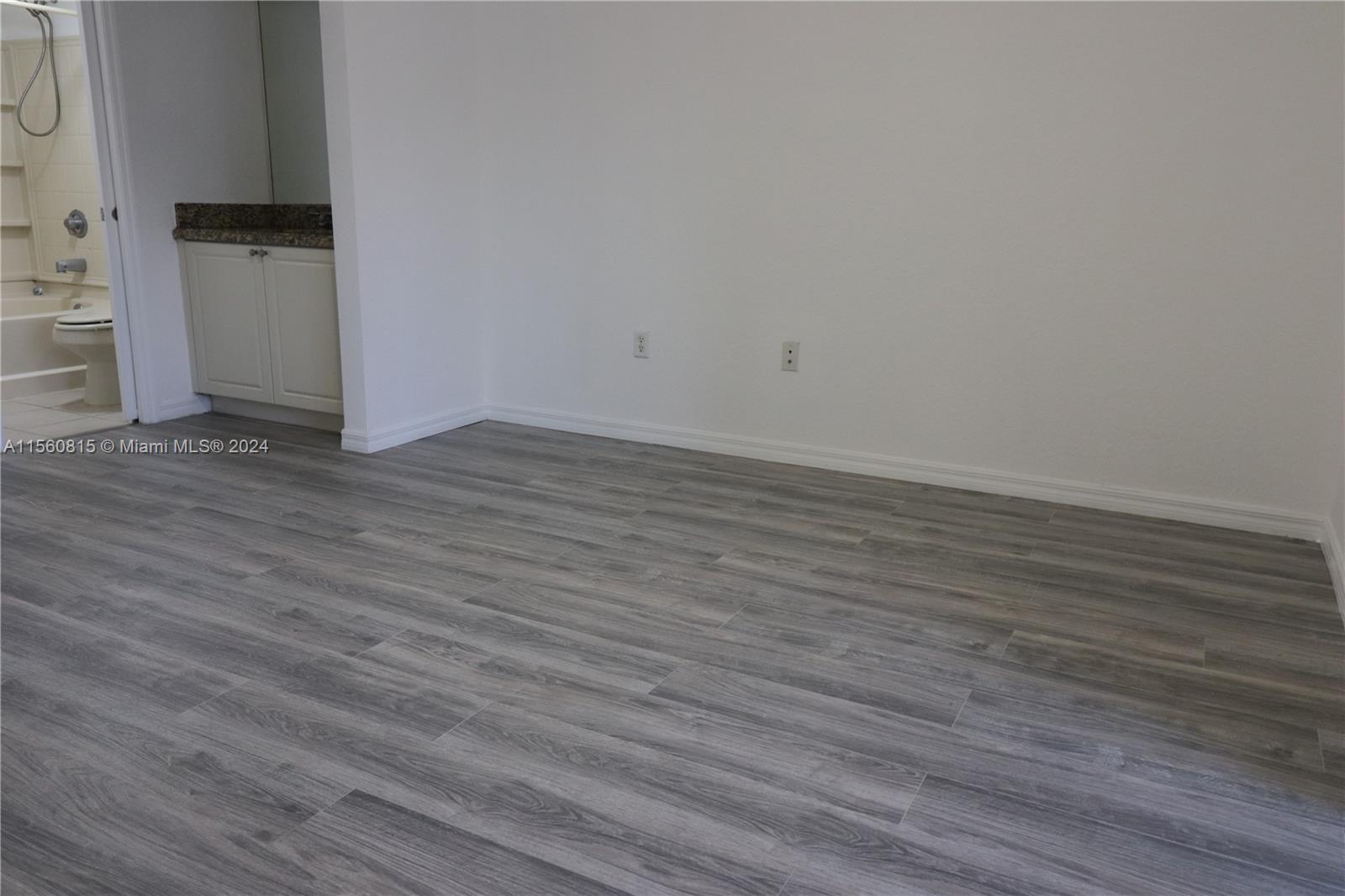 CYPRESS POINTE AT CORAL S - Residential Lease