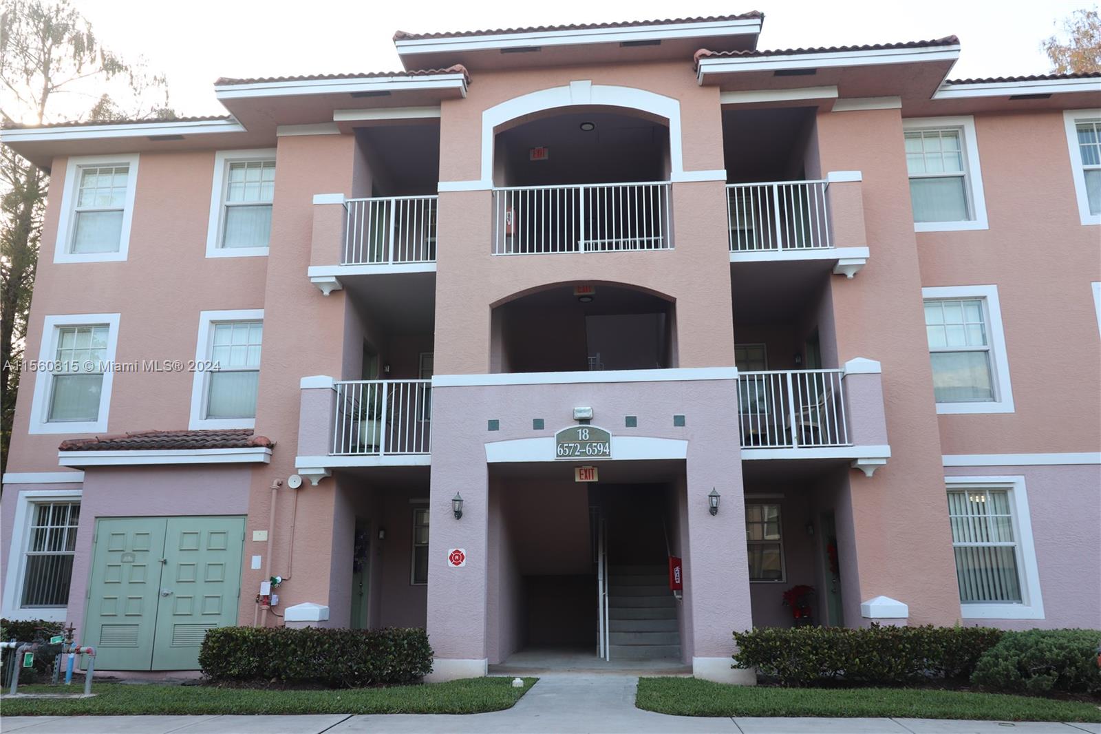 CYPRESS POINTE AT CORAL S - Residential Lease