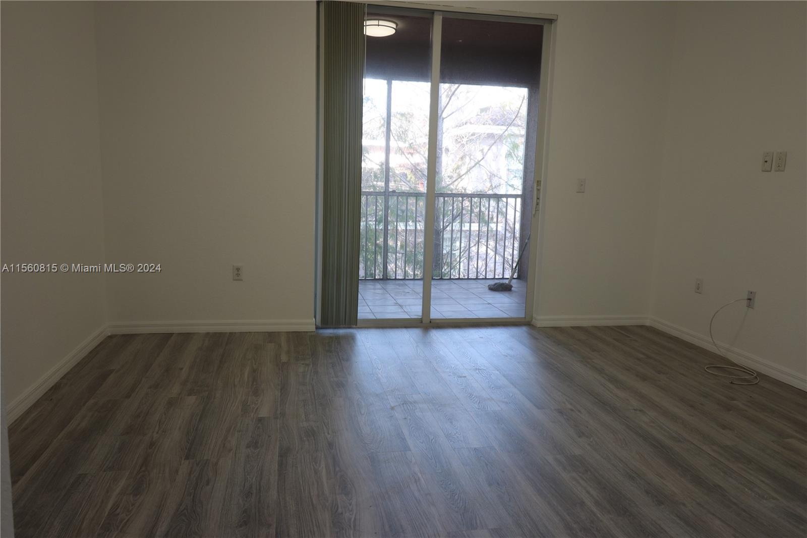 CYPRESS POINTE AT CORAL S - Residential Lease