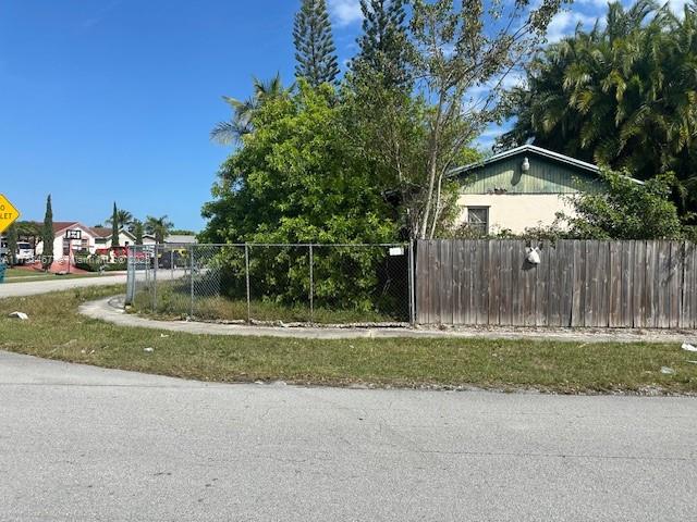 MEADOW WOOD MANOR SEC 3 - Residential