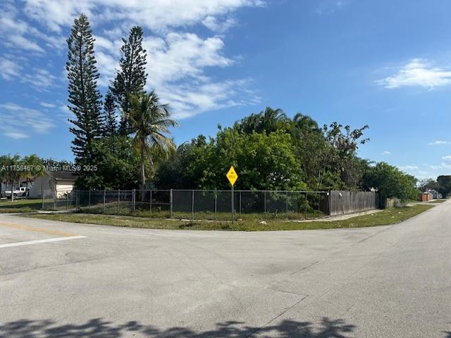 MEADOW WOOD MANOR SEC 3 - Residential