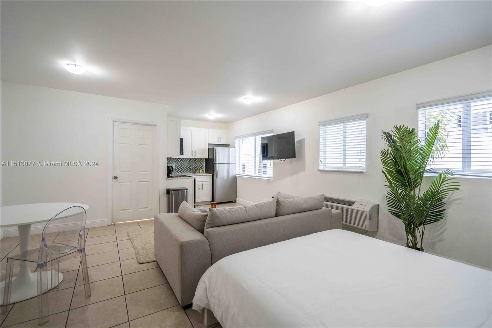 NORMANDY BEACH SOUTH - Residential Lease