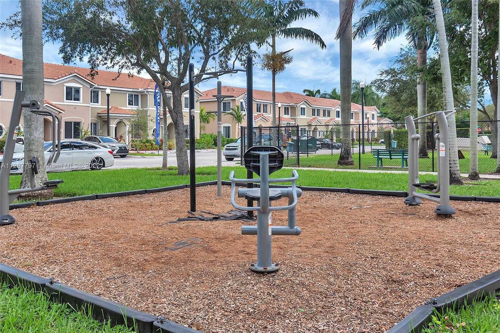 KEYS GARDEN - Residential