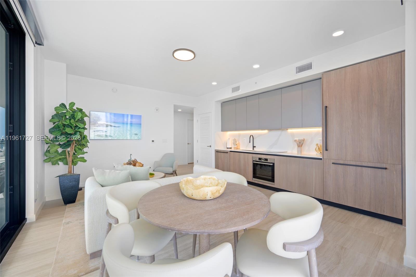 72 PARK - Residential