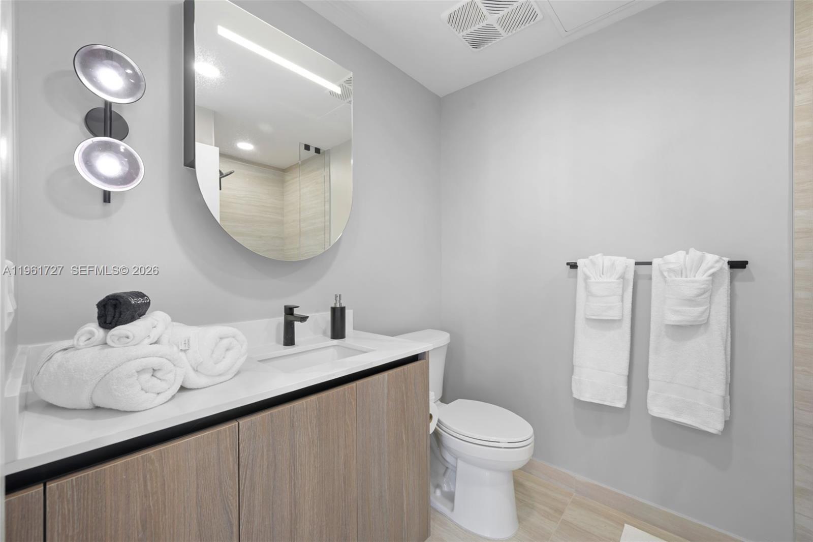 72 PARK - Residential