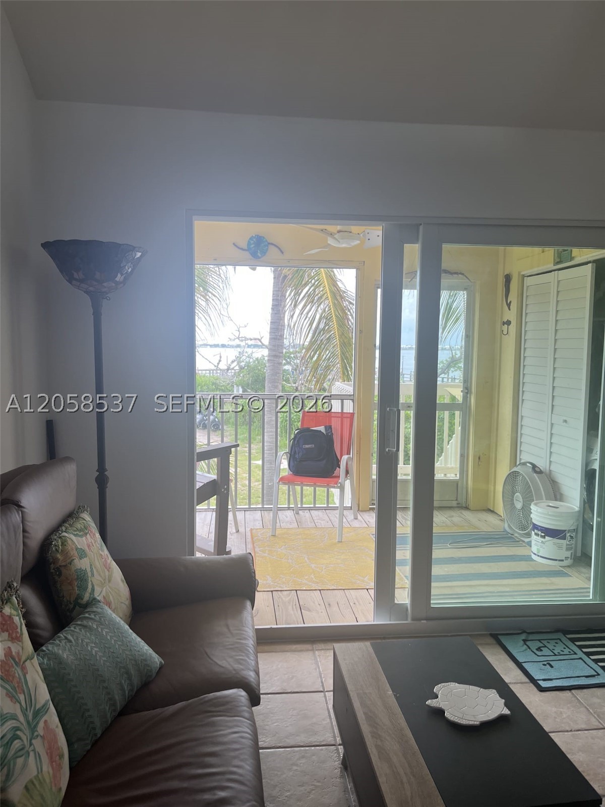 HIDEAWAY BAY BEACH CLUB - Residential