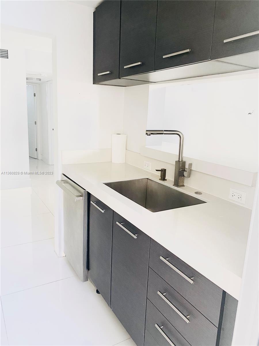 CAY POLYNESIA CONDO - Residential Lease