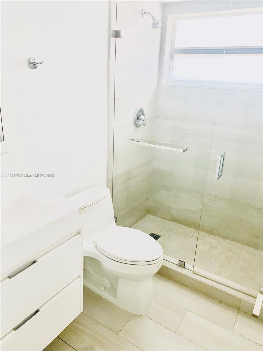 CAY POLYNESIA CONDO - Residential Lease
