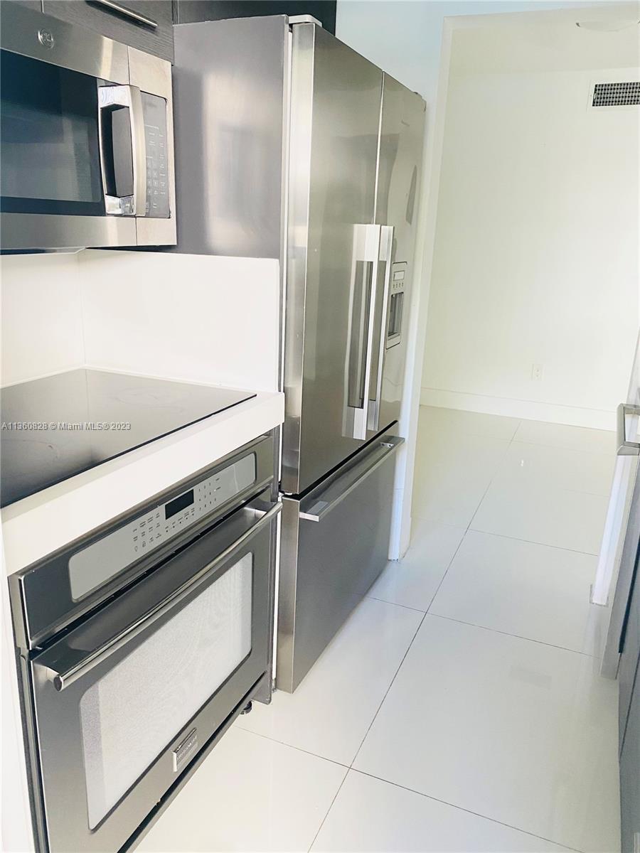 CAY POLYNESIA CONDO - Residential Lease