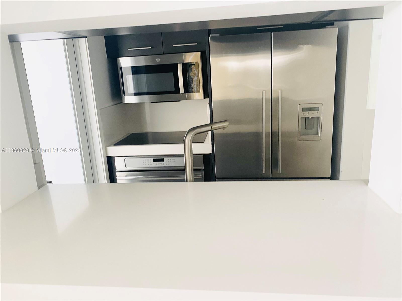 CAY POLYNESIA CONDO - Residential Lease