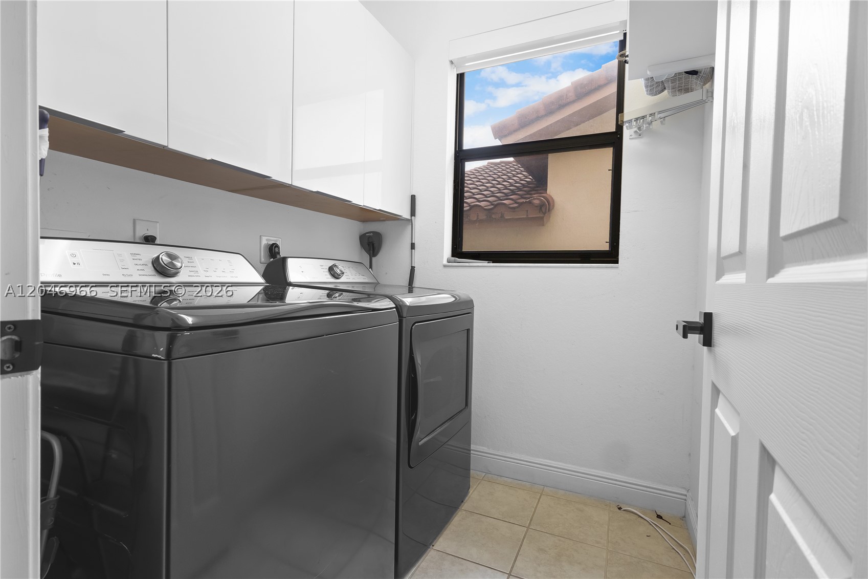 GRAND BAY NORTH - Residential