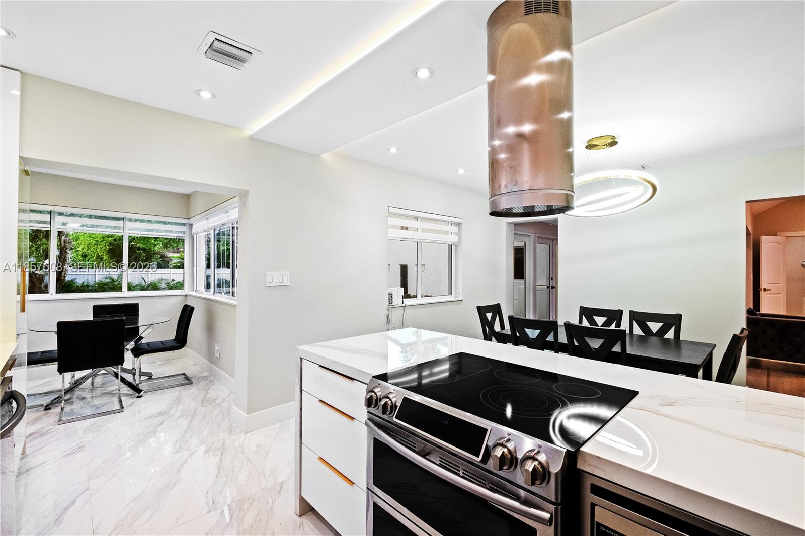 MIAMI SHORES SEC 1 AMD - Residential