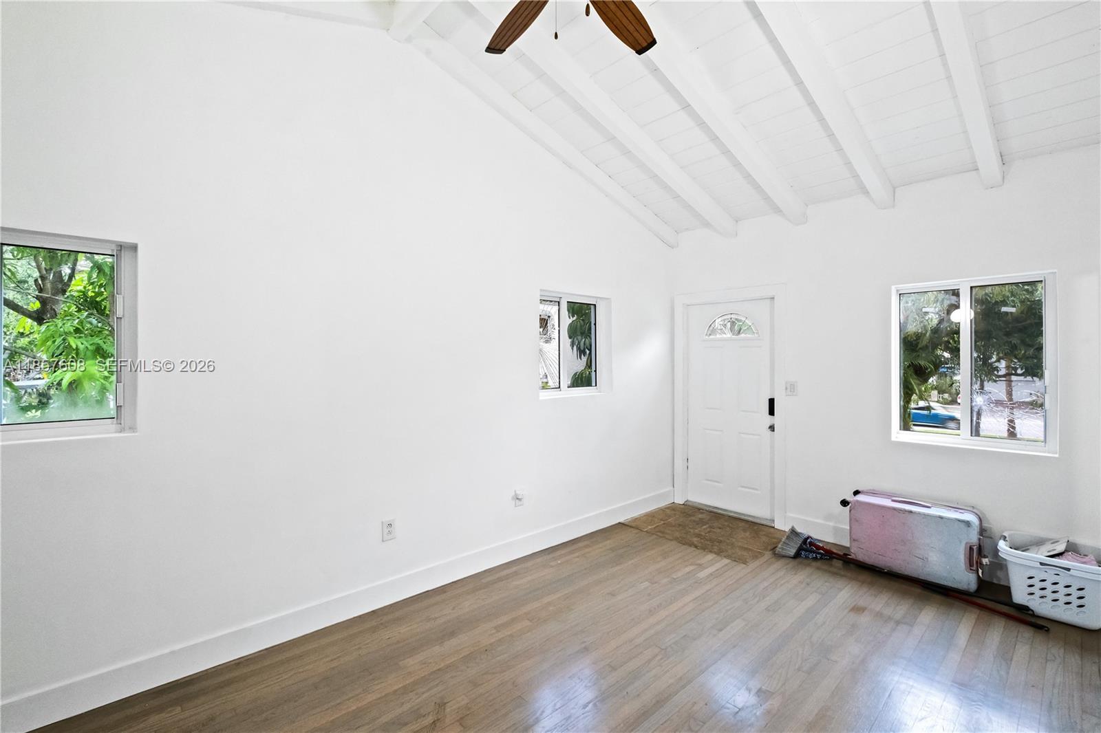MIAMI SHORES SEC 1 AMD - Residential