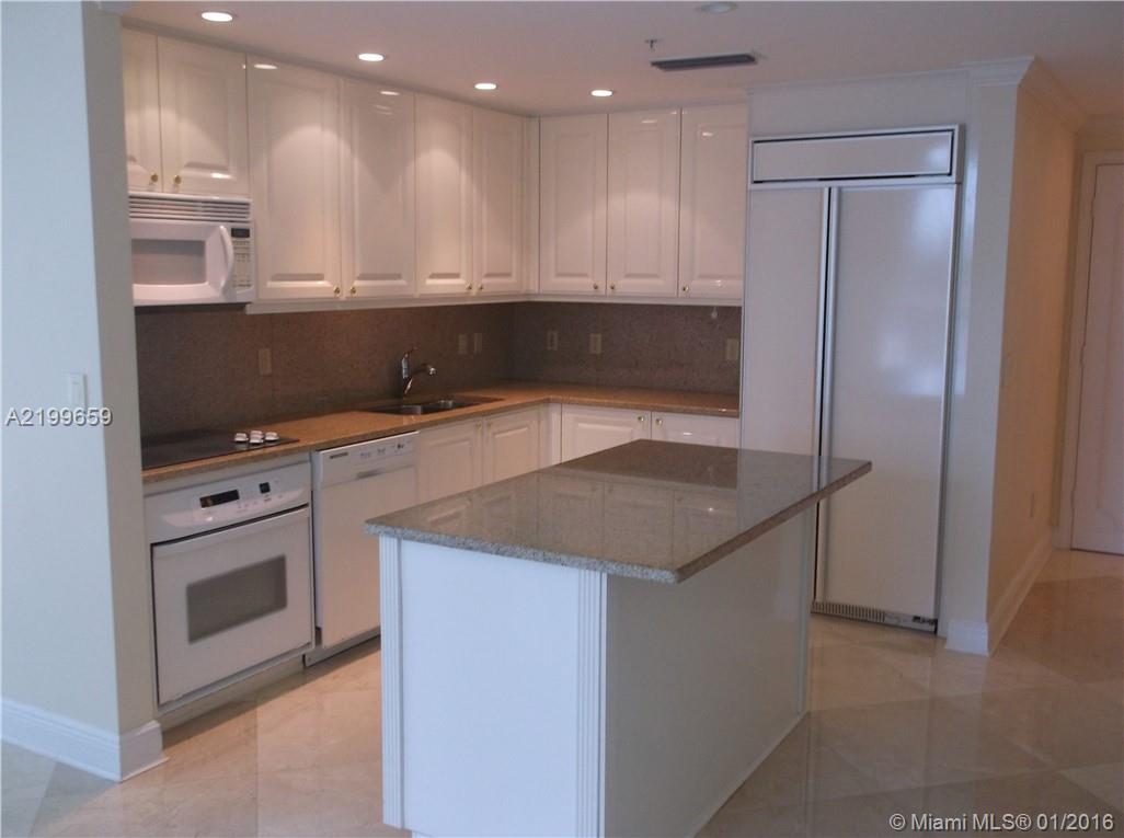 THE TOWER RESIDENCES COND - Residential Lease