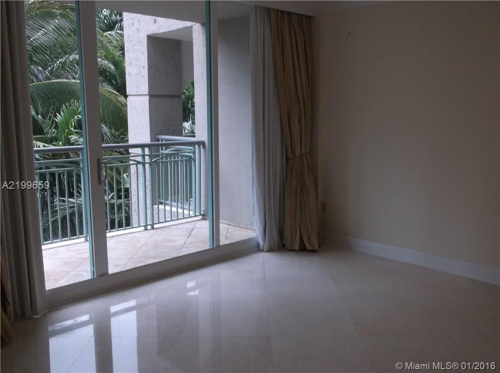 THE TOWER RESIDENCES COND - Residential Lease