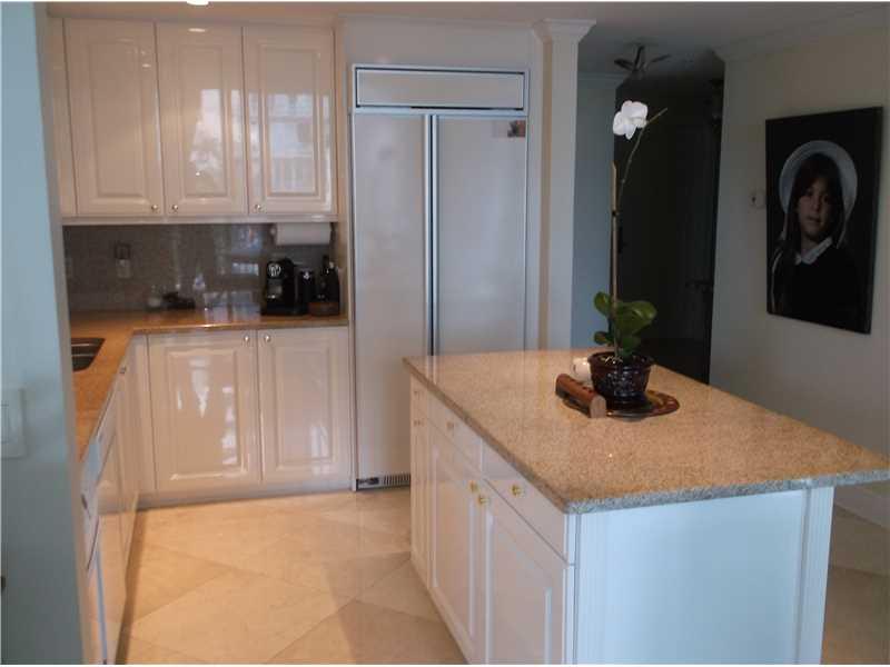 THE TOWER RESIDENCES COND - Residential Lease