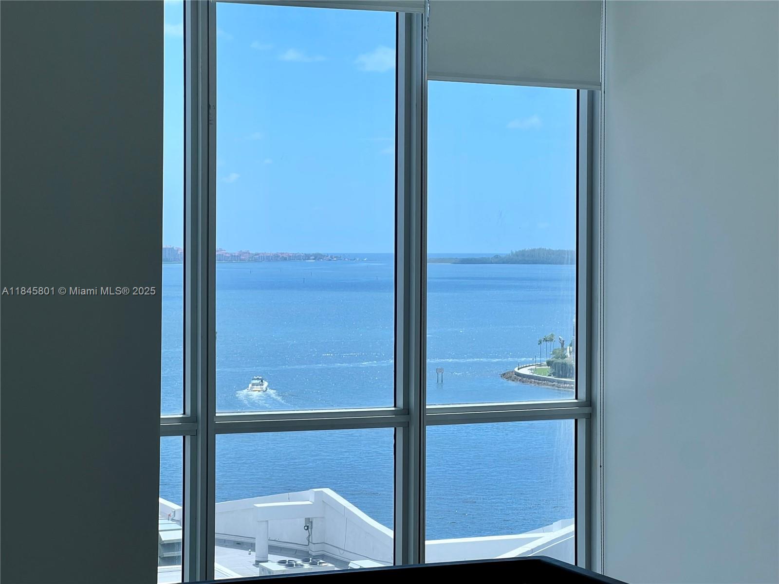 Met 1 - Residential Lease