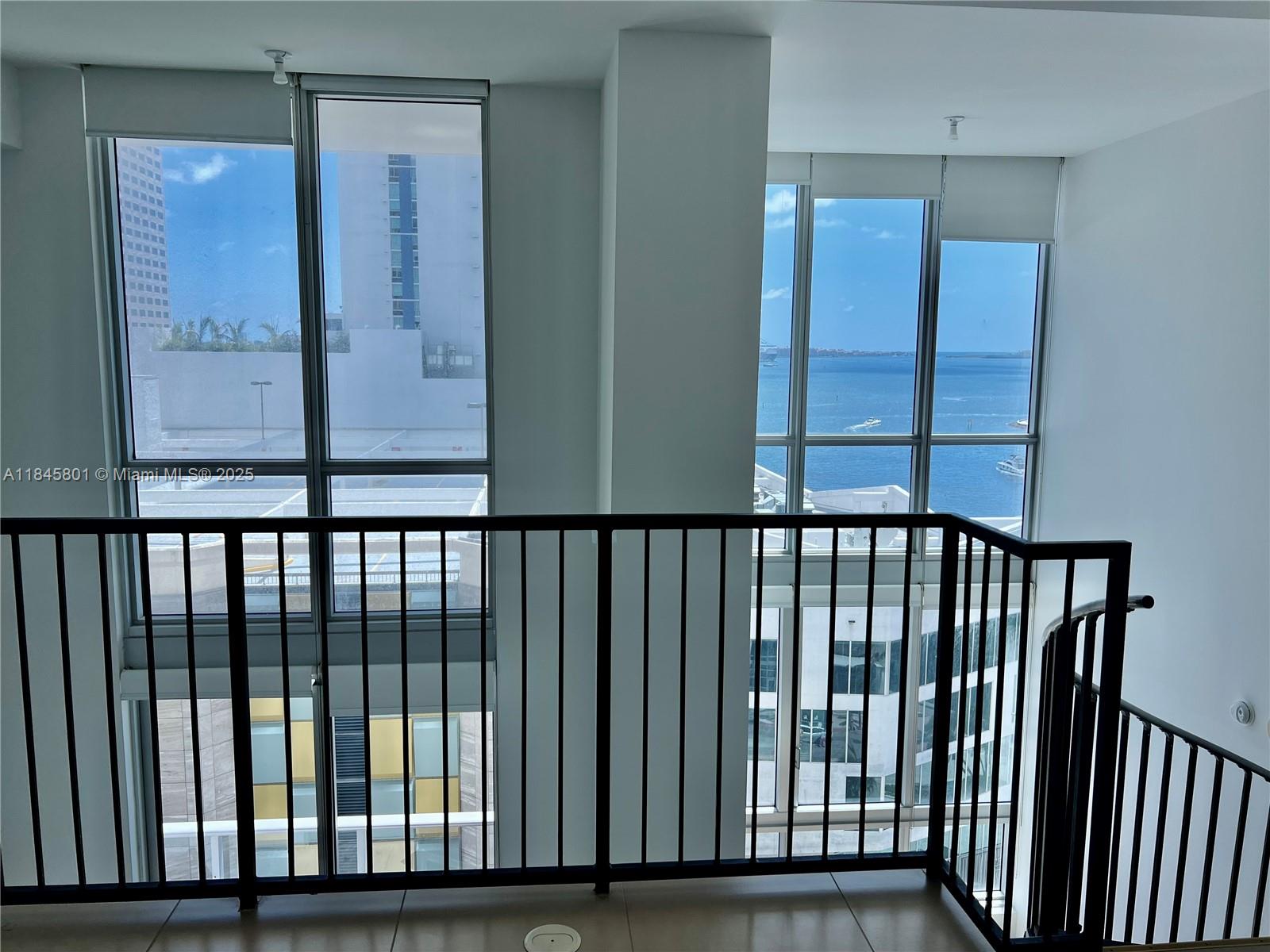 Met 1 - Residential Lease