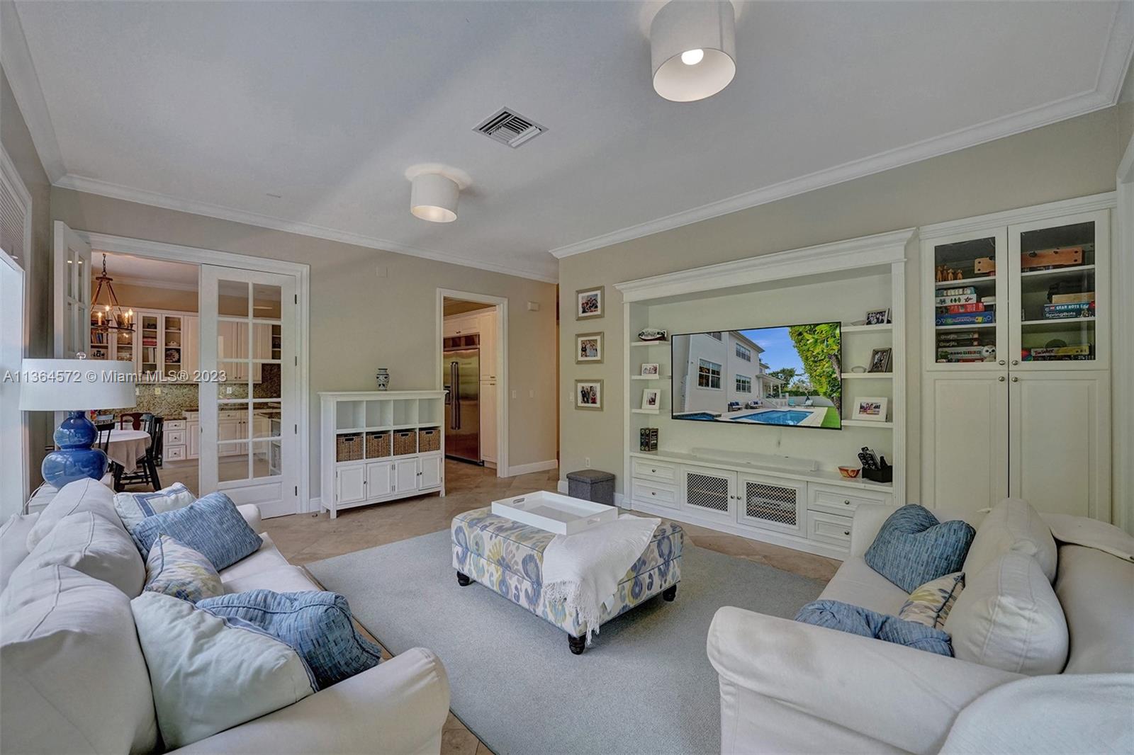 TROPICAL ISLE HOMES SUB 4 - Residential