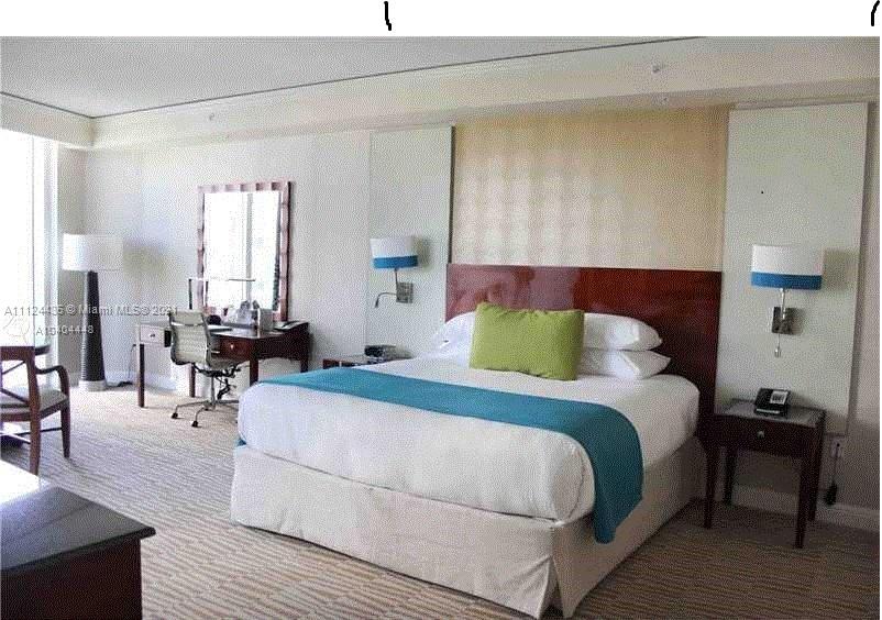 TRUMP INTERNATIONAL SONES - Residential