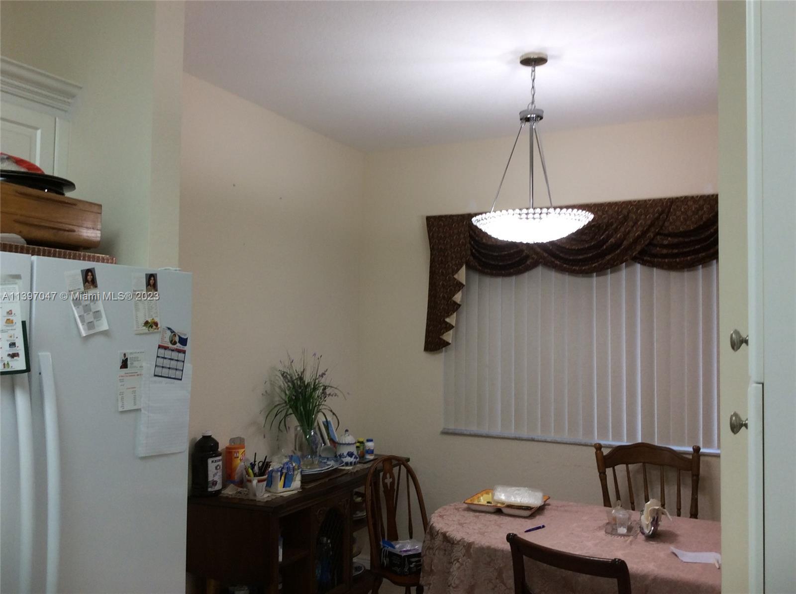 KINGS POINT - Residential