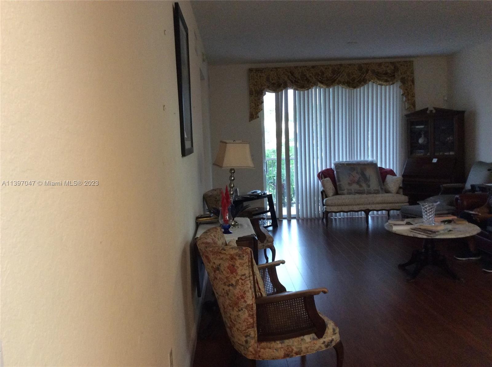 KINGS POINT - Residential