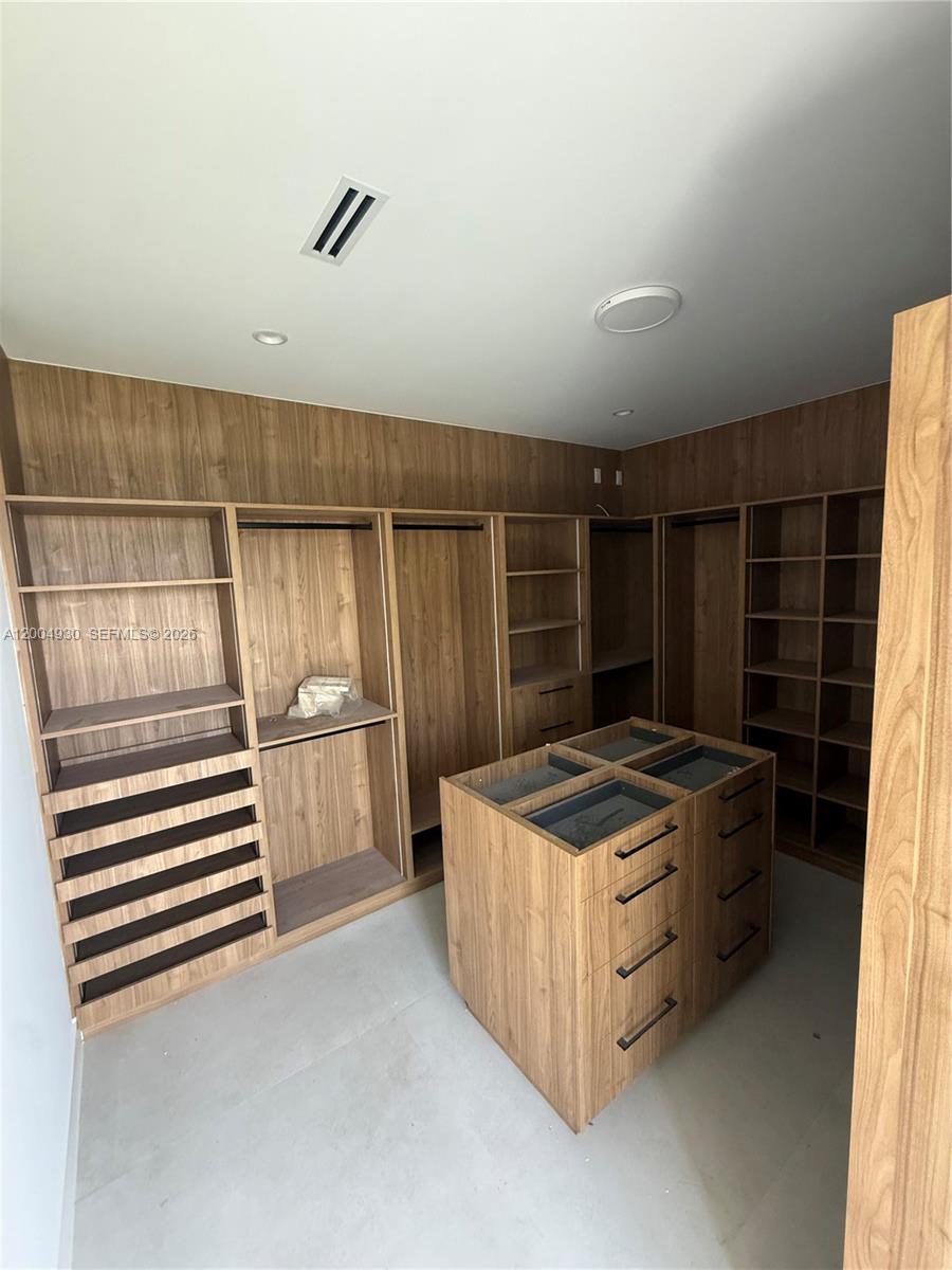 CORAL VILLAS REV - Residential