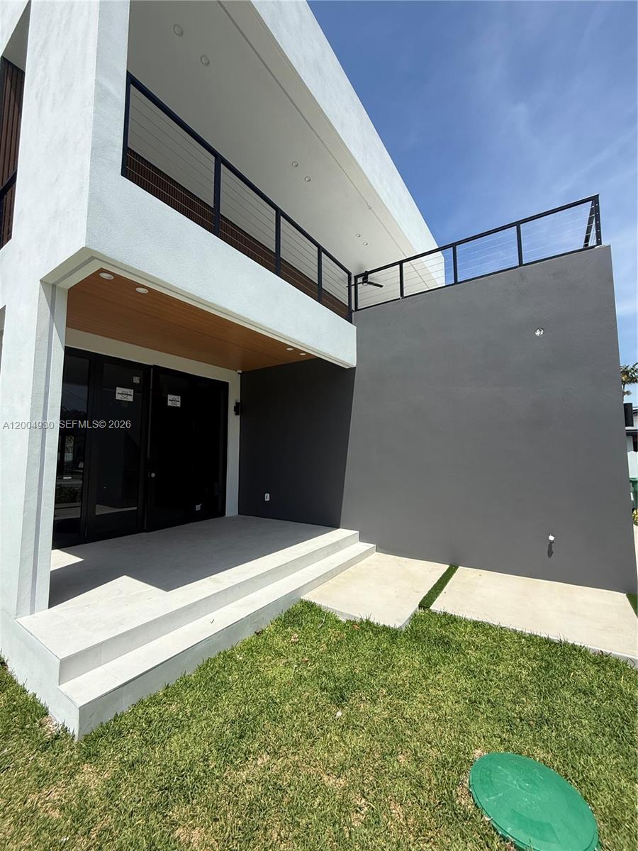CORAL VILLAS REV - Residential