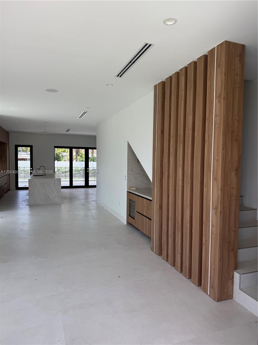 CORAL VILLAS REV - Residential