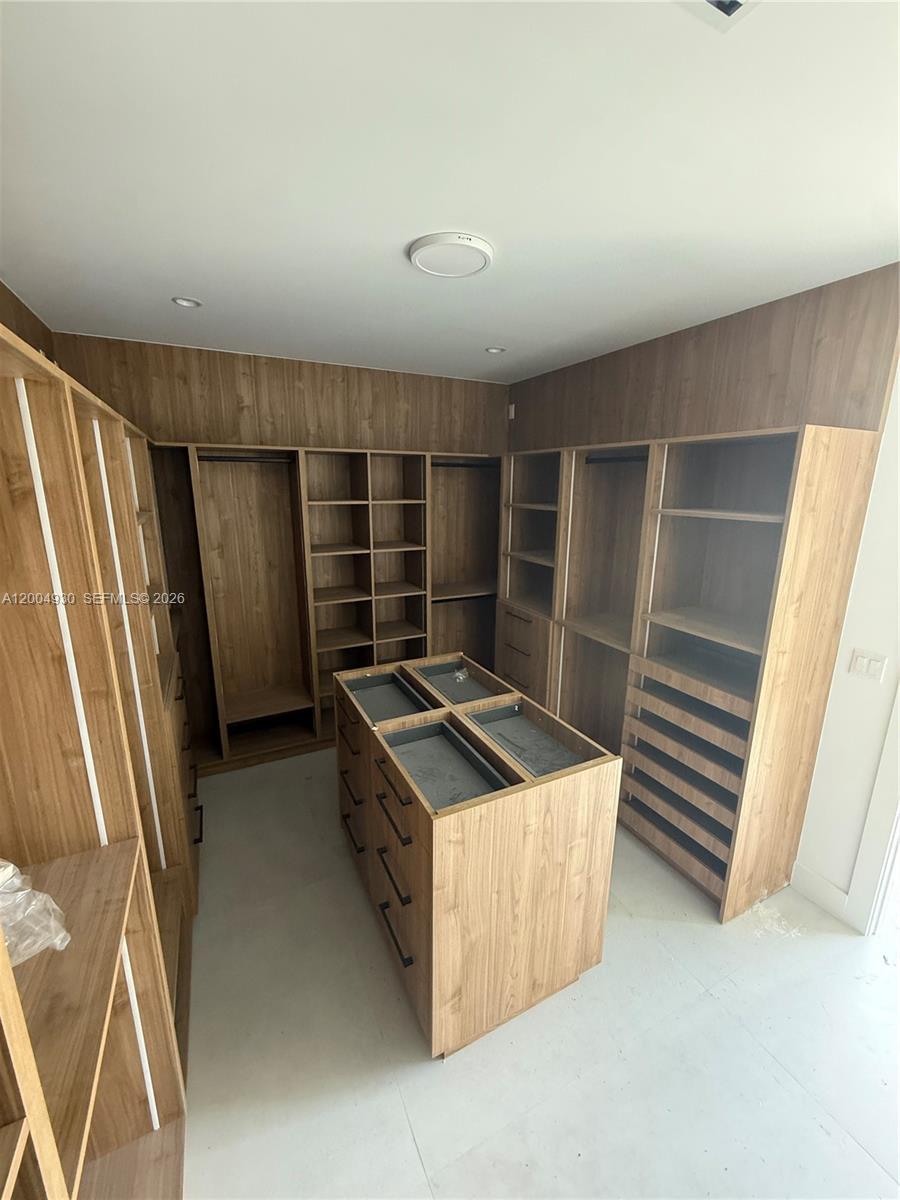 CORAL VILLAS REV - Residential