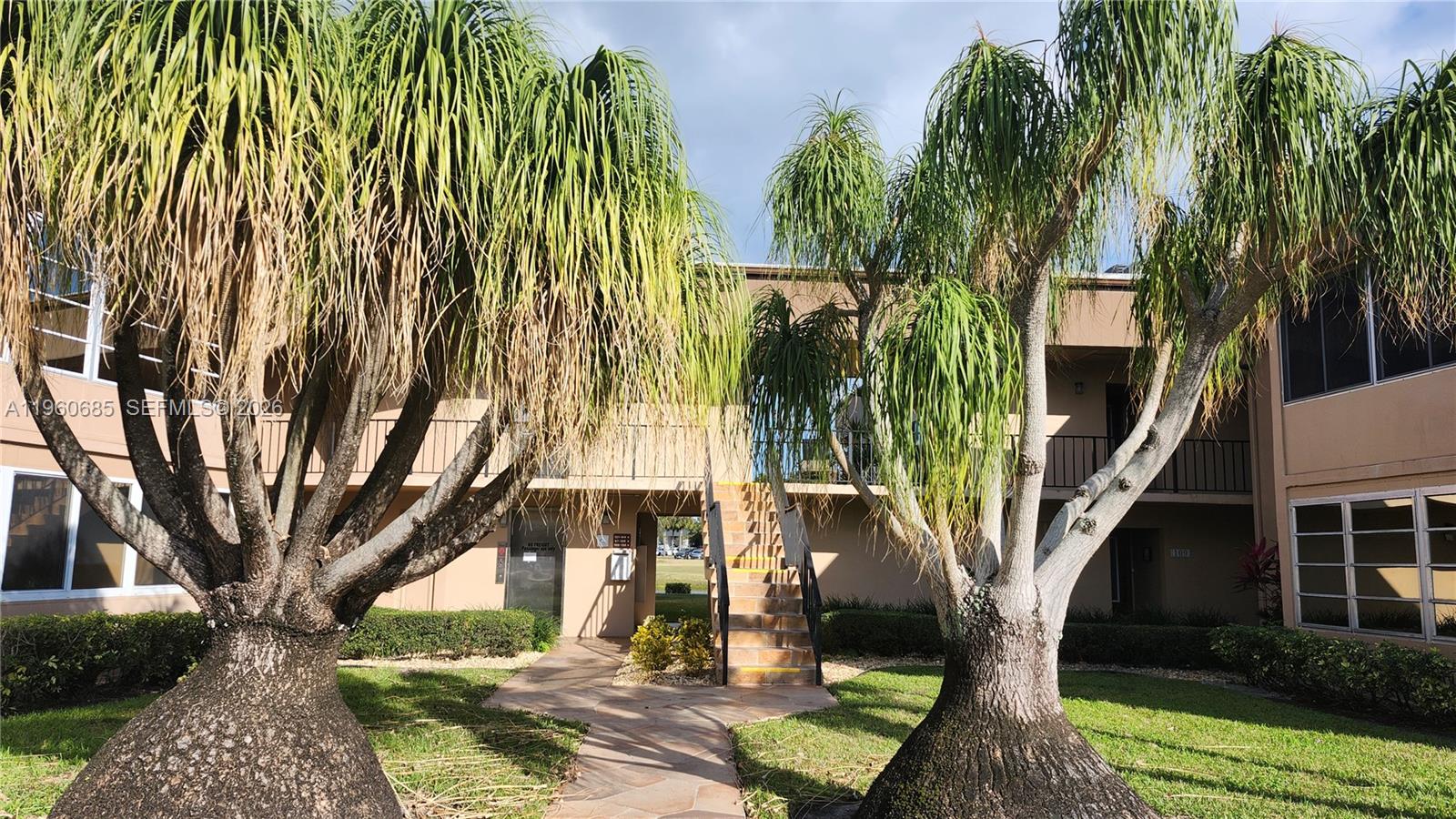 KINGS POINT PIEDMONT COND - Residential