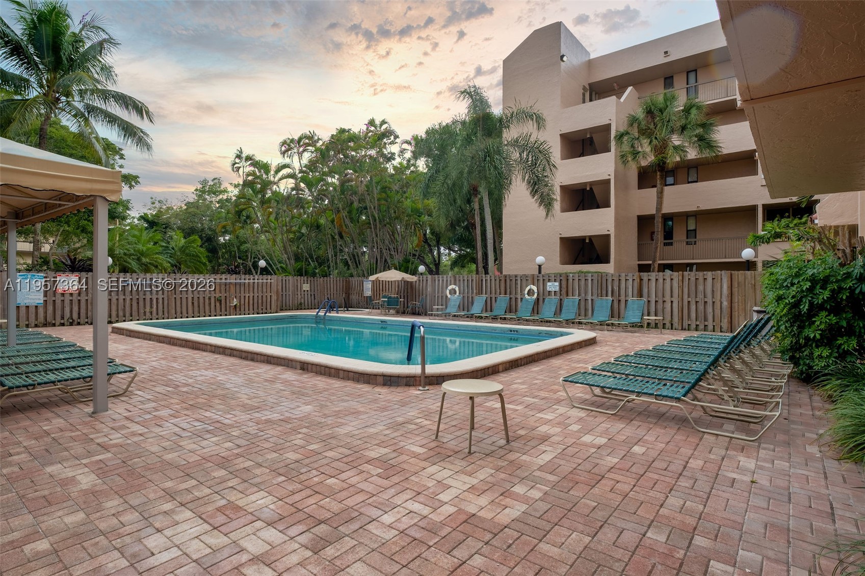 ROYAL PALM AT PLANTATION - Residential