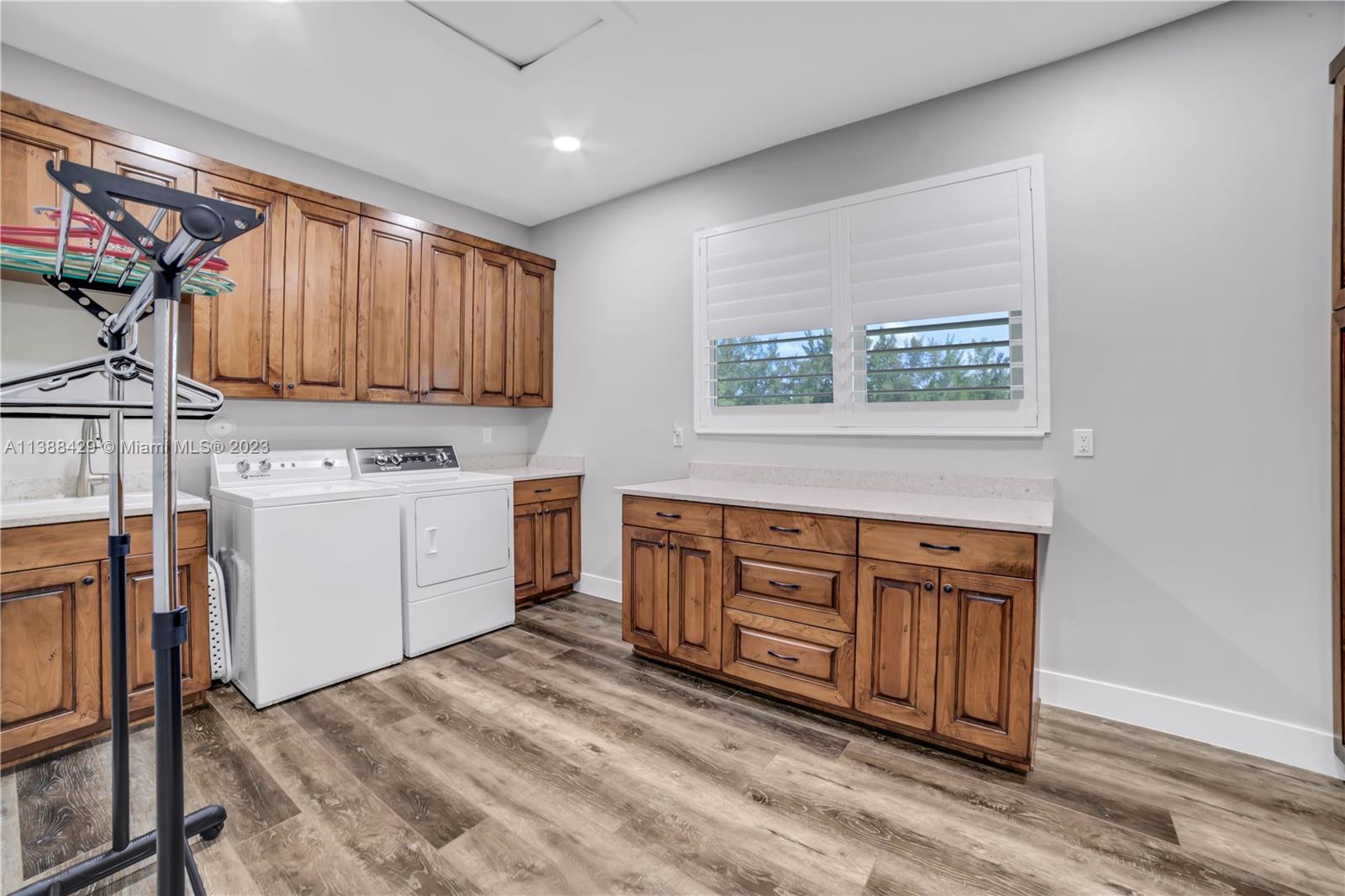 BOX RANCH GROVES A PLAT O - Residential