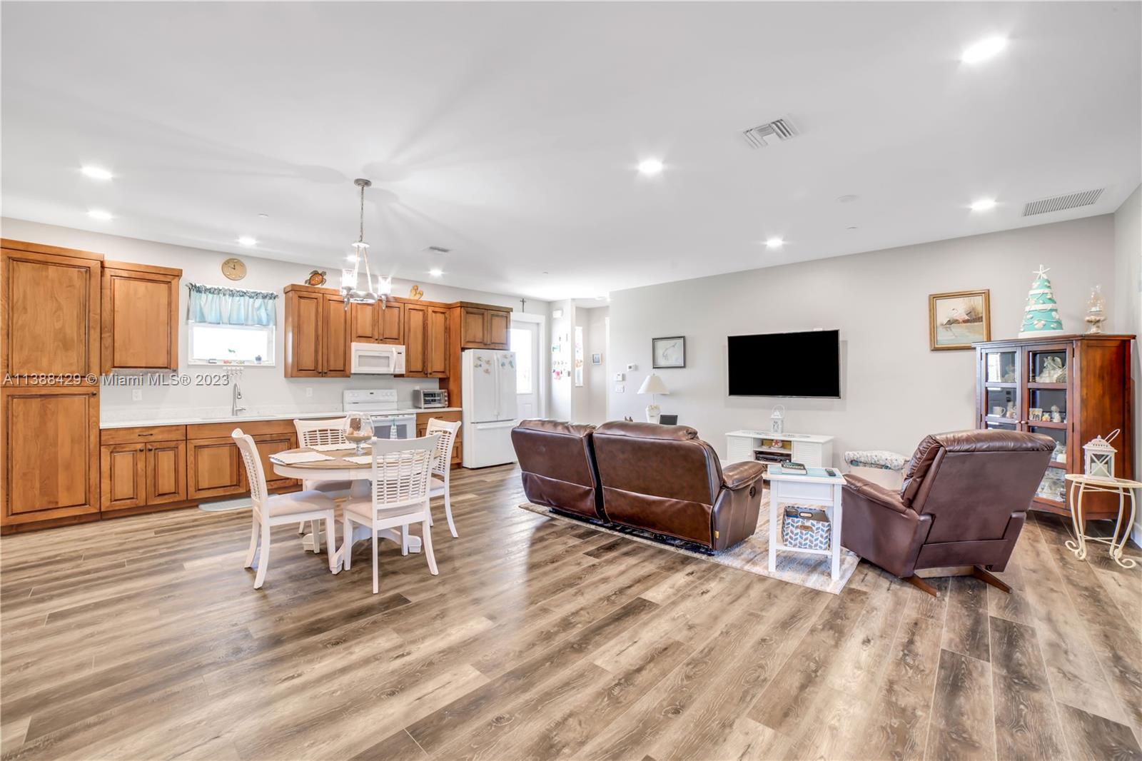BOX RANCH GROVES A PLAT O - Residential