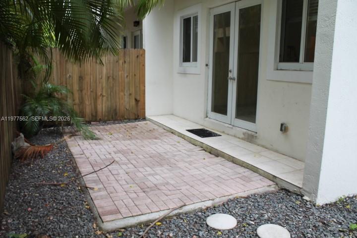 PALM TERRACE - Residential Income