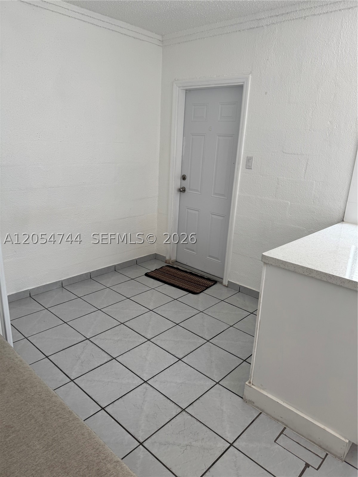 PALM SPRINGS NORTH SEC N - Residential Lease