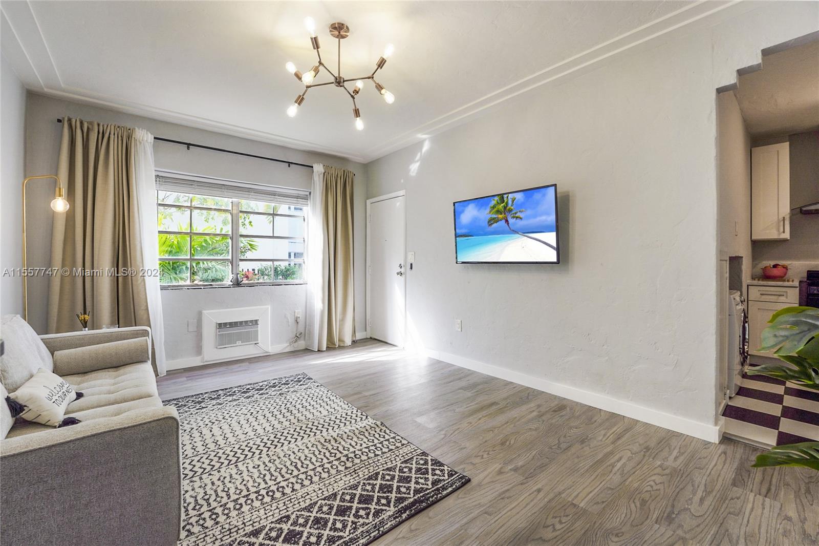 CASABLANCA OF SOUTH BEACH - Residential Lease