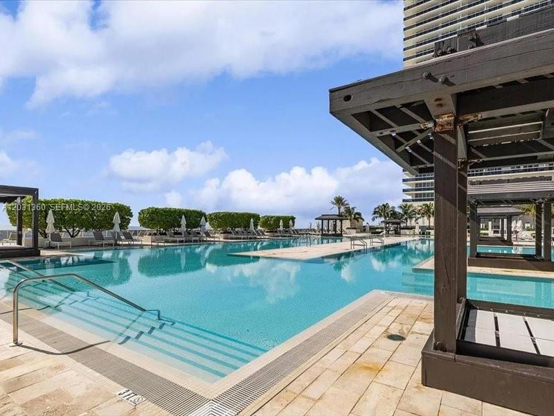 BEACH CLUB THREE CONDO - Residential Lease