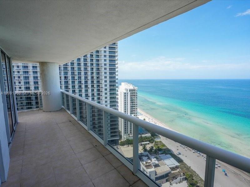 BEACH CLUB THREE CONDO - Residential Lease