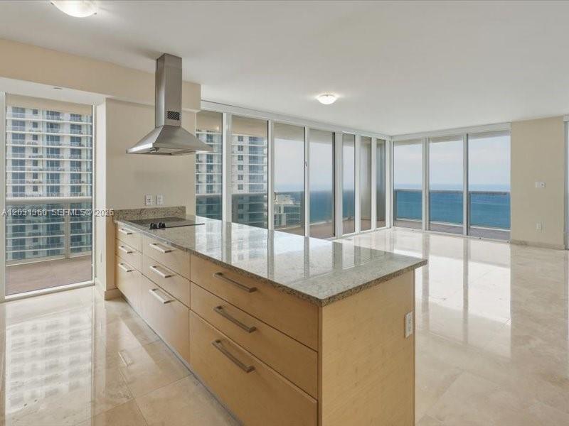 BEACH CLUB THREE CONDO - Residential Lease