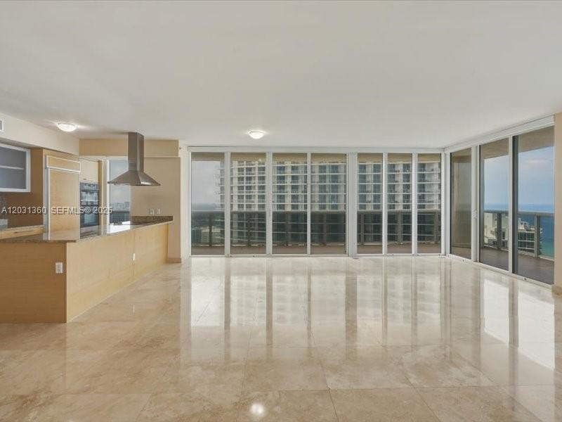 BEACH CLUB THREE CONDO - Residential Lease
