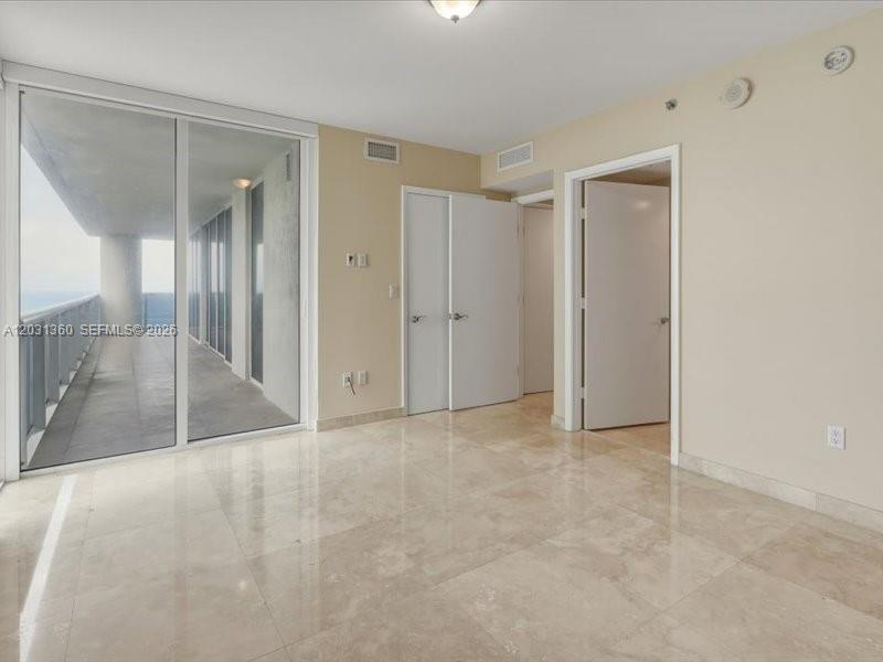 BEACH CLUB THREE CONDO - Residential Lease