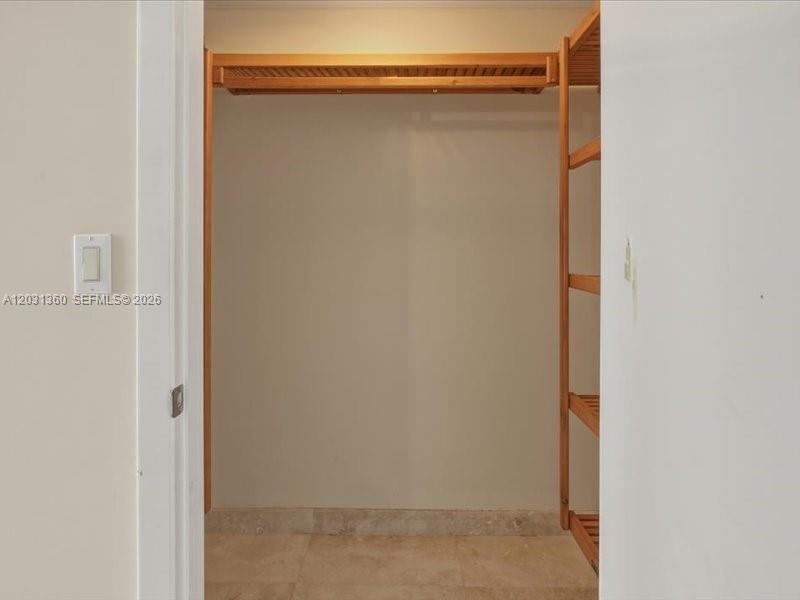 BEACH CLUB THREE CONDO - Residential Lease