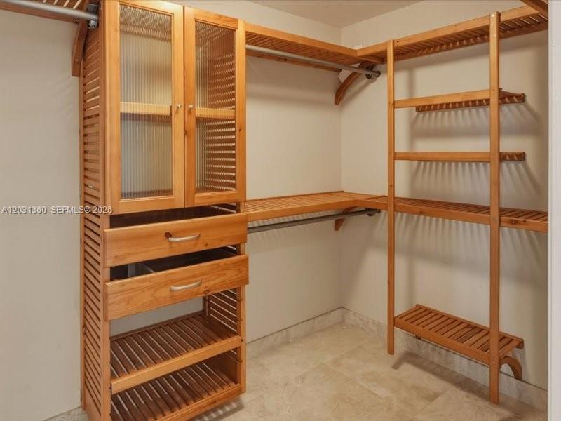BEACH CLUB THREE CONDO - Residential Lease