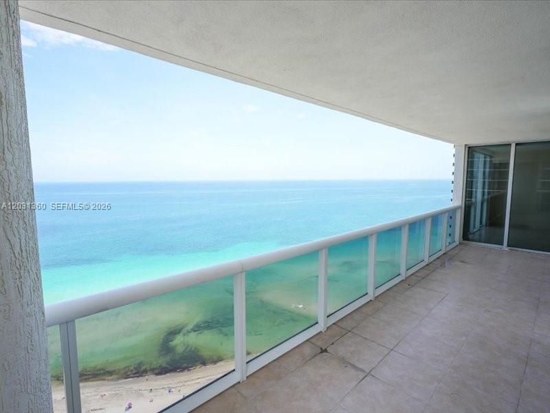 BEACH CLUB THREE CONDO - Residential Lease