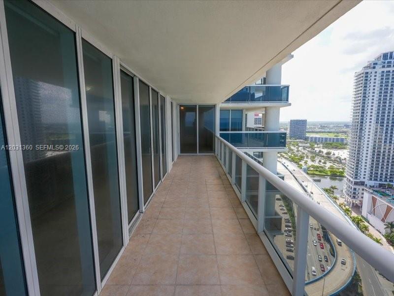 BEACH CLUB THREE CONDO - Residential Lease